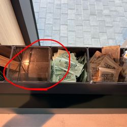Starbucks - Condiment bar with no Splenda