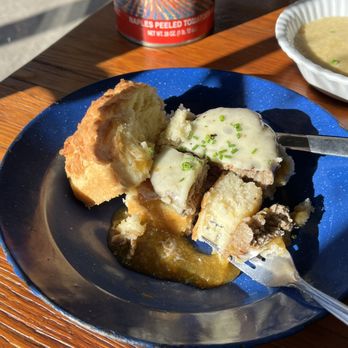 Bang Bang Pie & Biscuits - Bakeries Near Me - Chicago, Illinois