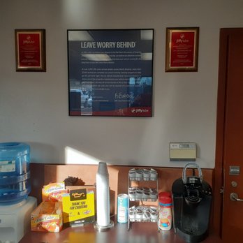 Jiffy Lube - Taking advantage of the coupon of $10 off oil change - Oil Change Stations Near Me - Redmond, Oregon Jiffy Lube - Taking advantage of the coupon of $10 off oil change - Oil Change Stations Near Me - Redmond, Oregon
