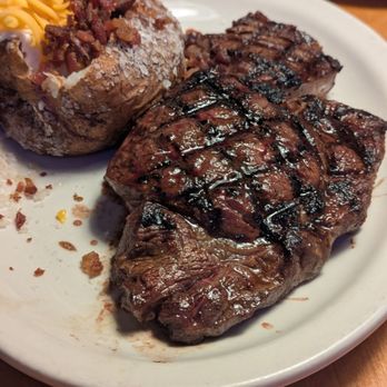 Texas Roadhouse - 16 oz Ft Worth ribeye...big enough to take 1/2 home - American Near Me - Mckinney, Texas