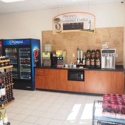 Hellens Garage - has beer, wine