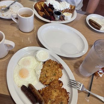 Mo's Egg House - *Wild Berry French Toast - Breakfast & Brunch Near Me - Temecula, California Mo's Egg House - *Wild Berry French Toast - Breakfast & Brunch Near Me - Temecula, California
