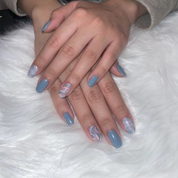 Salt & Sage Spa and Wellness - Jennifer did our nails for the new year :)) - Day Spas Near Me - Simi Valley, California Salt & Sage Spa and Wellness - Jennifer did our nails for the new year :)) - Day Spas Near Me - Simi Valley, California