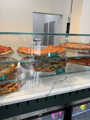 Lucia Pizza Of UES by null