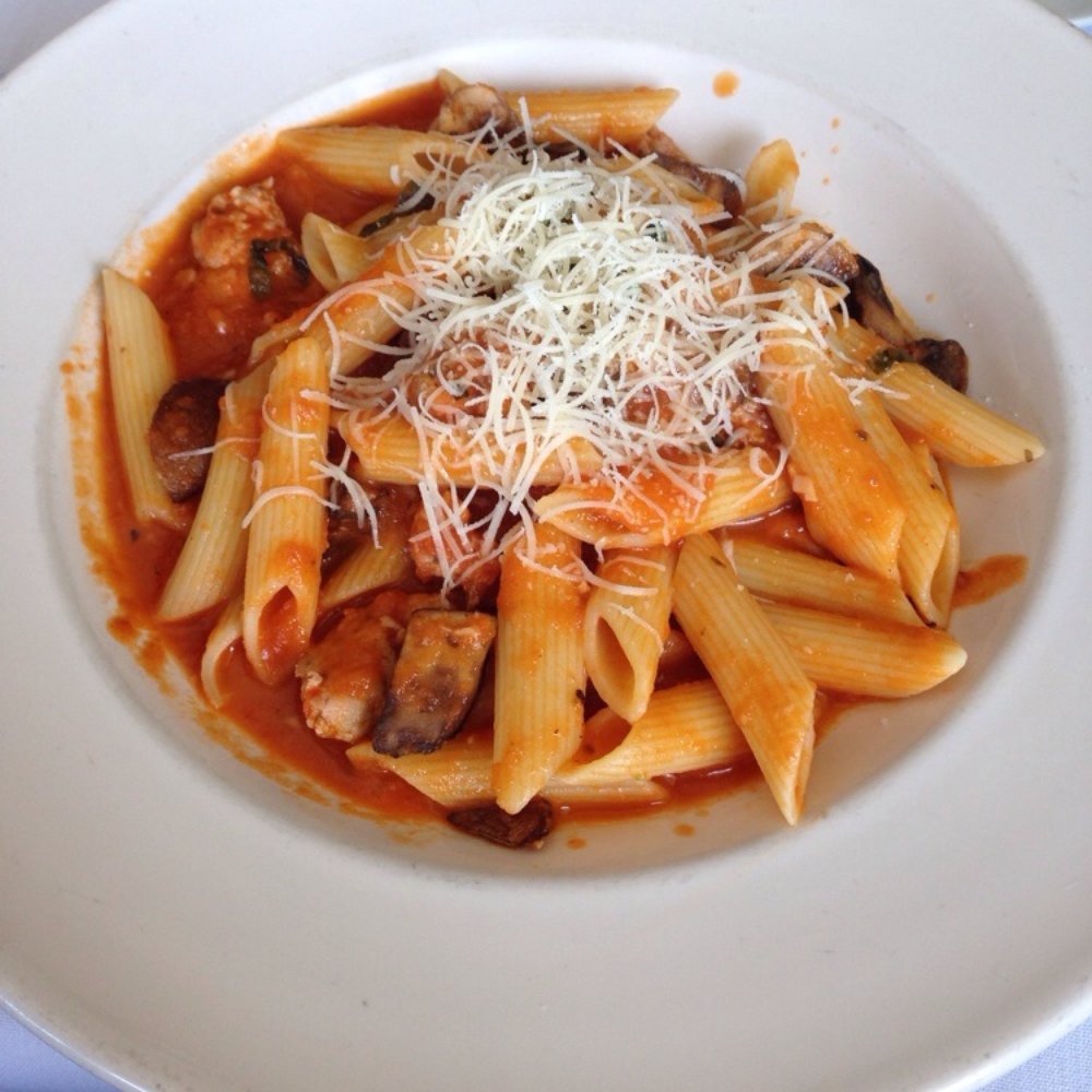 Cafe Mundial - Lounges Near Me - Monrovia, California
