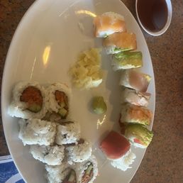 2722857. Rainbow Roll 2722864. Spicy Tuna Roll 2722857. Rainbow Roll 2722864. Spicy Tuna Roll