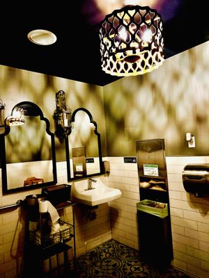 San Agus Cocina Urbana & Cocktails by null