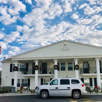 Uplift Transport - Serving rehabilitation patients and also providing dialysis transportation. Santa Ana, CA - Medical Transportation Near Me - Irvine, California Uplift Transport - Serving rehabilitation patients and also providing dialysis transportation. Santa Ana, CA - Medical Transportation Near Me - Irvine, California