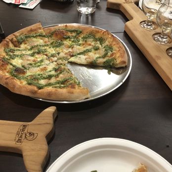 Whalehead Brewery - Garlic shrimp pizza - Brewpubs Near Me - Corolla, North Carolina