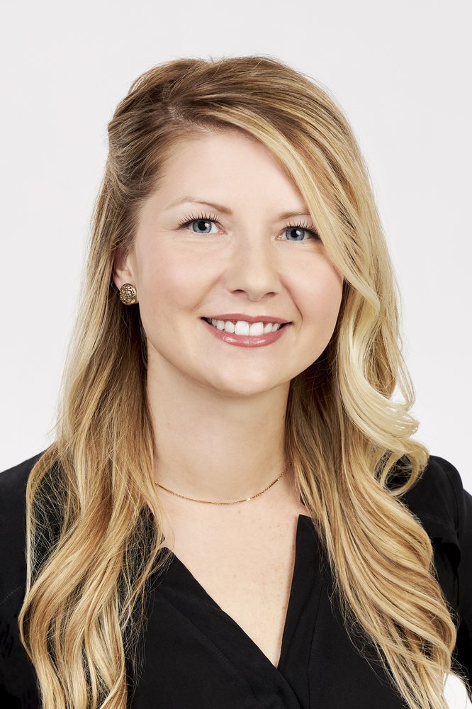 KRISTIN BATES JULIE WOODS AND ASSOCIATES Updated October 2024