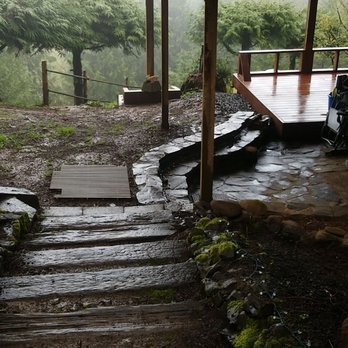 MapleRidge House - Steps down to our portion of the home. - Vacation Rentals Near Me - Woodland, Washington