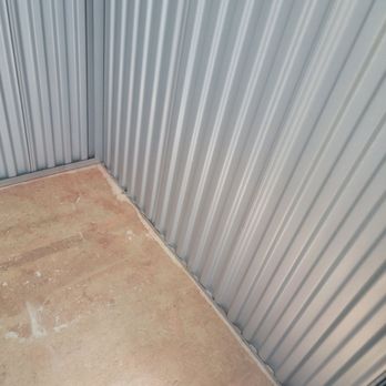 Public Storage - Inside empty unit 5x5 - Self Storage Near Me - Chantilly, Virginia Public Storage - Inside empty unit 5x5 - Self Storage Near Me - Chantilly, Virginia