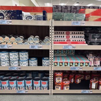 Trader Joe's Pronto - Holiday-themed snacks and more - Convenience Stores Near Me - New York, New York Trader Joe's Pronto - Holiday-themed snacks and more - Convenience Stores Near Me - New York, New York