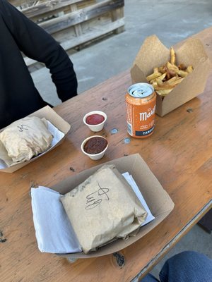 Cabin Attic Burgers by null