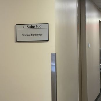 Biltmore Cardiology - Central - Hallway - Cardiologists Near Me - Phoenix, Arizona Biltmore Cardiology - Central - Hallway - Cardiologists Near Me - Phoenix, Arizona