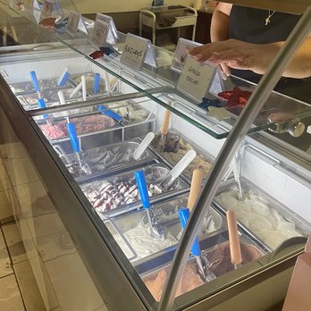 Cesibon - gelato - Gelato Near Me - Naples, Florida Cesibon - gelato - Gelato Near Me - Naples, Florida
