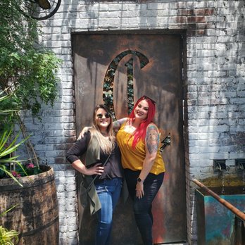 Catch - Best friend brunch - Sushi Bars Near Me - West Hollywood, California