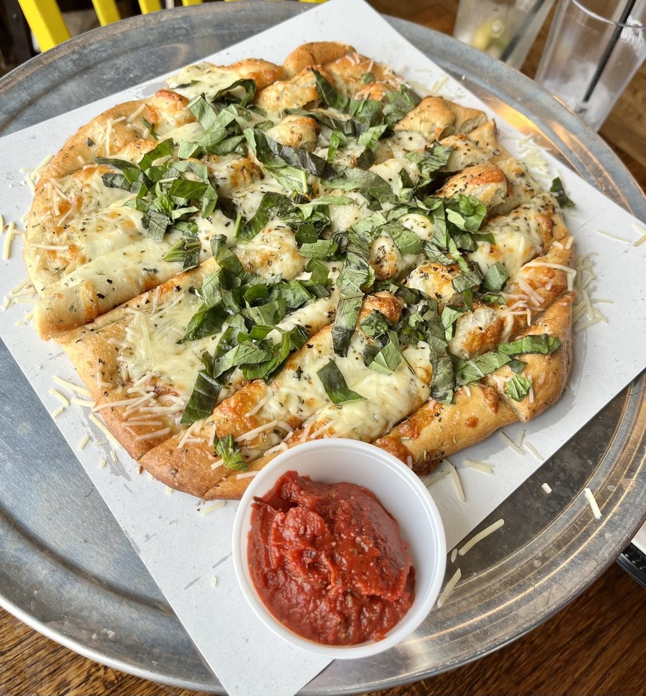 SWEETWATER GOURMET DELI AND BAR Updated October 2024 101 Photos