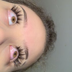 Dolly's Eyebrow Threading Studio - Eyelash extensions @ Dolly's. Got chemical burns on both eyes without any money back. DO NOT recommend this place!