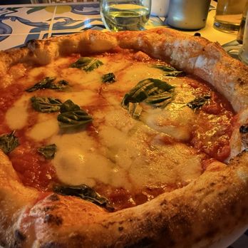 Il Pizzaiolo - Pizza Margherita - Italian Near Me - Miami Beach, Florida