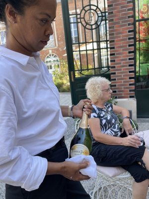 Perrier-Jouet by null