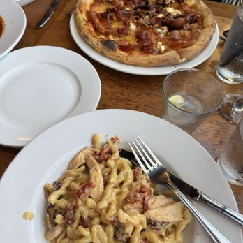 Alessa - Pizza & Pasta - Italian Near Me - Laguna Beach, California Alessa - Pizza & Pasta - Italian Near Me - Laguna Beach, California