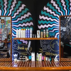 Mudly's Barbershop