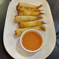 Fried Goong Hom Pha - prawns wrapped in pastry paper and deep fried