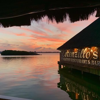 Lorenzillo's - Beautiful outdoor of the restaurant - Seafood Near Me - Cancún, ROO