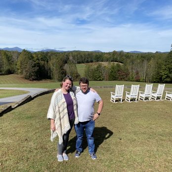 Dahlonega Resort and Vineyard - View of the mountains outside the front entrance - Resorts Near Me - Dahlonega, Georgia Dahlonega Resort and Vineyard - View of the mountains outside the front entrance - Resorts Near Me - Dahlonega, Georgia