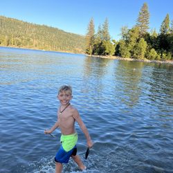 Lupine Campground - Lake