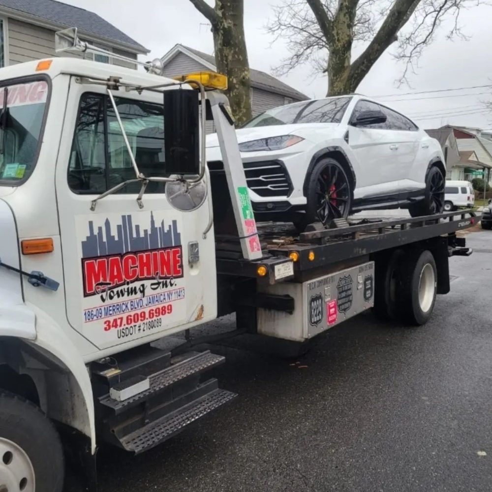 Machine Towing - 24 hour towing , lock outs - Towing Near Me - Jamaica, New York