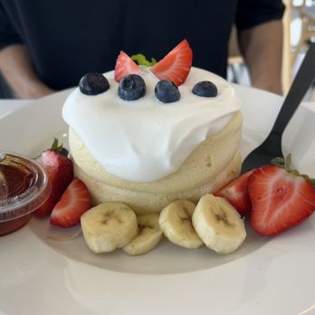 Fluffy Fluffy Dessert Cafe - Original - Desserts Near Me - Orlando, Florida Fluffy Fluffy Dessert Cafe - Original - Desserts Near Me - Orlando, Florida