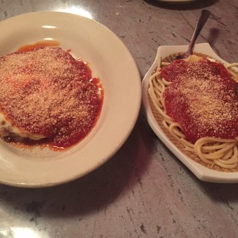 Geraci's Restaurant - Chicken Parmigiana - Pizza Near Me - University Heights, Ohio