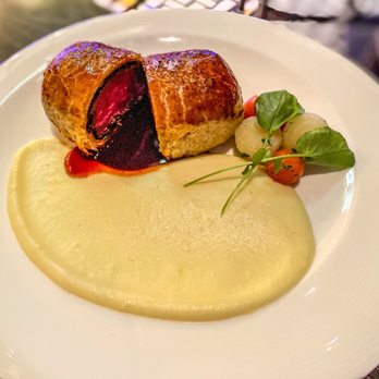 Gordon Ramsay Hell's Kitchen - Steakhouses Near Me - Stateline, Nevada