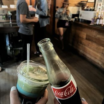 Radio Coffee & Beer - Coffee & Tea Near Me - Austin, Texas
