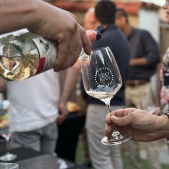 Vino Juan - Wineries Near Me - Paso Robles, California Vino Juan - Wineries Near Me - Paso Robles, California