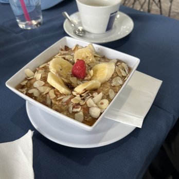 Astra Cafe - Pot of oatmeal - Cafes Near Me - Las Vegas, Nevada Astra Cafe - Pot of oatmeal - Cafes Near Me - Las Vegas, Nevada
