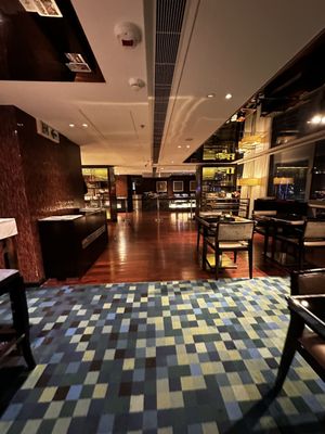 Hong Kong SkyCity Marriott Hotel by null