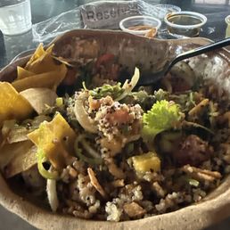 The most flavorless poke bowl I've ever had. The ingredients lacked seasoning, and the overall taste was extremely bland. The most flavorless poke bowl I've ever had. The ingredients lacked seasoning, and the overall taste was extremely bland.