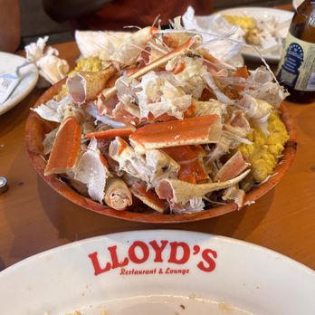 Lloyd’s Restaurant and Lounge - remnants of crab night - Bars Near Me - Atlanta, Georgia Lloyd’s Restaurant and Lounge - remnants of crab night - Bars Near Me - Atlanta, Georgia
