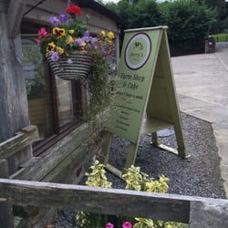 Berry's Farm Shop & Café