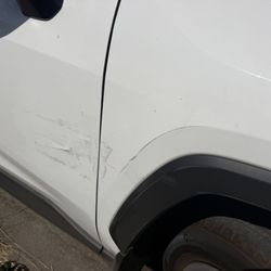 C & R Auto Body Shop