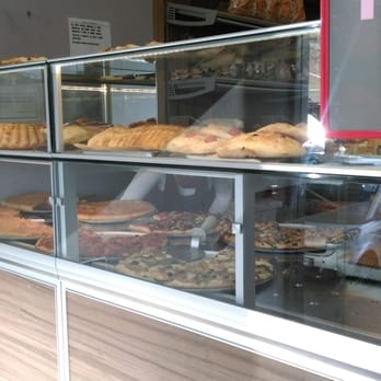 Forneria Sorrentino dal 1930 - Bakeries Near Me - Aversa, CE
