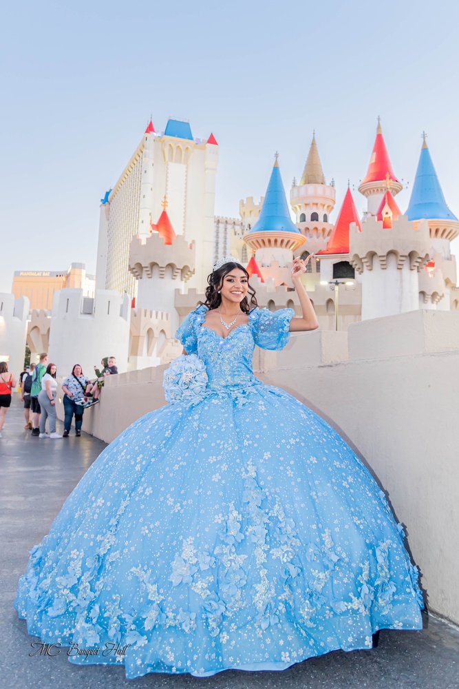 LUNAS DRESSES Updated October 2024 72 Photos & 28 Reviews 6800