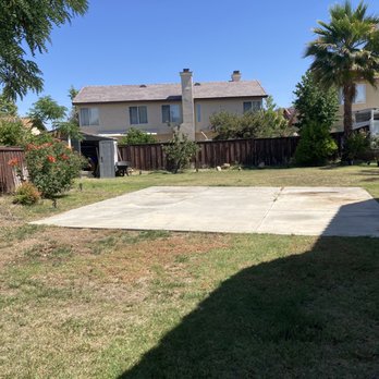 Ben's Junk Removal - Ben made the junk disappear and cleaned the area - Junk Removal & Hauling Near Me - Lake Elsinore, California Ben's Junk Removal - Ben made the junk disappear and cleaned the area - Junk Removal & Hauling Near Me - Lake Elsinore, California