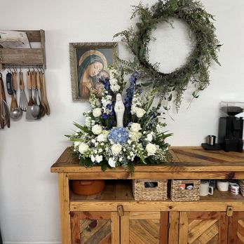 Duke City Floral - Floral Designers Near Me - Albuquerque, New Mexico Duke City Floral - Floral Designers Near Me - Albuquerque, New Mexico