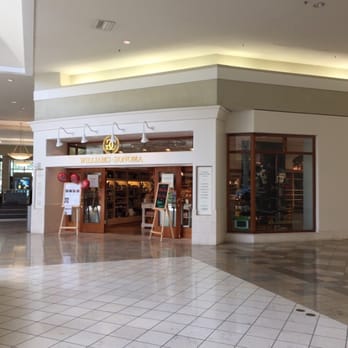 Williams-Sonoma - Kitchen & Bath Near Me - Boca Raton, Florida