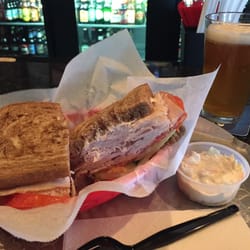 Muggs & Sudds - Turkey/bacon/havarti/avocado/cucumber/tomato and a Sweetwater 420 ipa