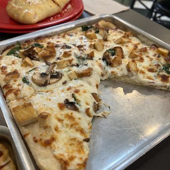 Square Pizza